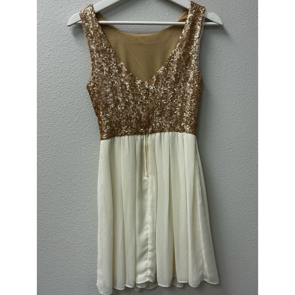 B. Darlin Women’s Teen Dress Cocktail Gold Sequin Size 5/6